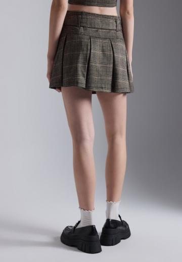 Юбка с накладными карманами