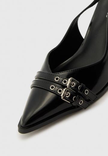 Туфли на высоком каблуке