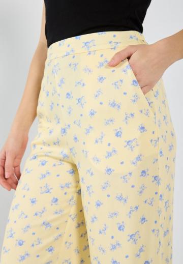 Широкие брюки