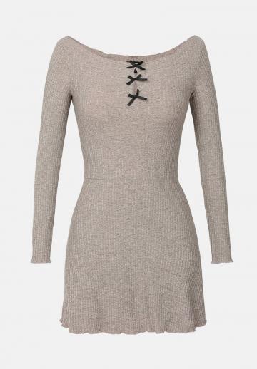 Вязаное платье