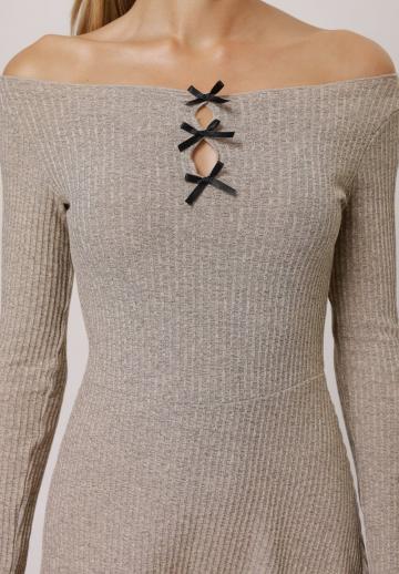 Вязаное платье