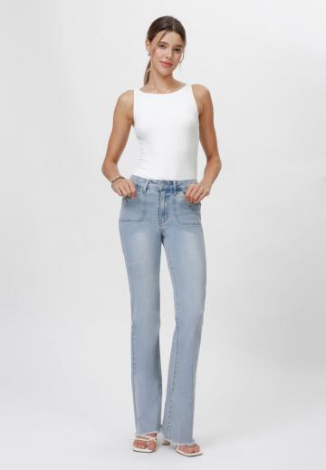 Клешеные джинсы