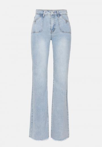 Клешеные джинсы