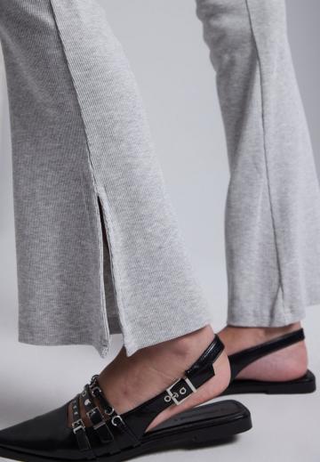 Узкие брюки