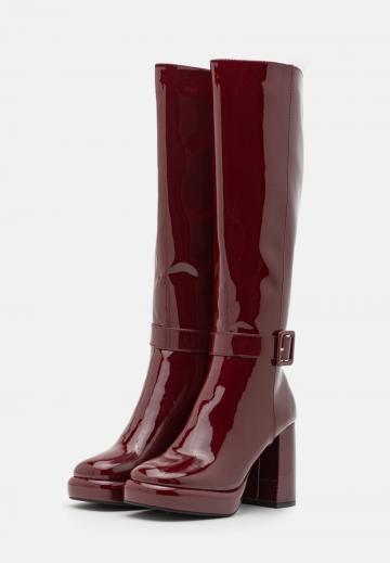 Сапоги на платформе