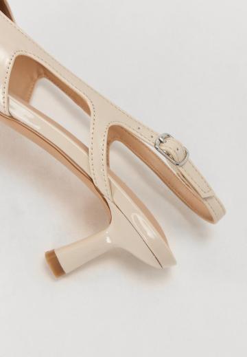 Туфли с ремешком