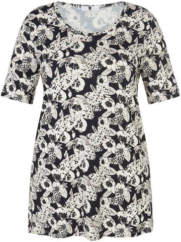 Кофта с круглым вырезом