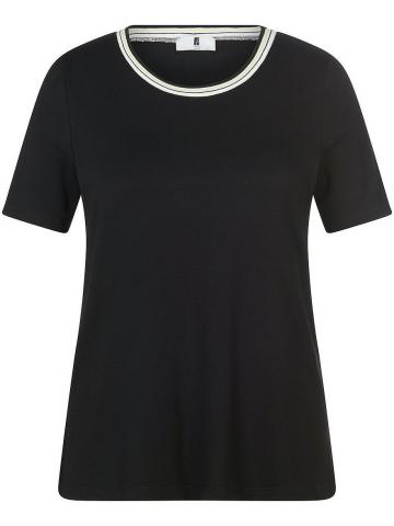 Кофта с круглым вырезом