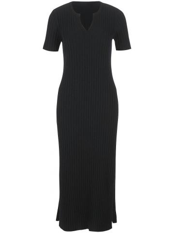 Вязаное платье