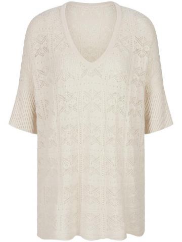 Пуловер с вырезом V