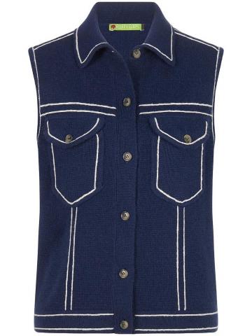 Вязаная жилетка