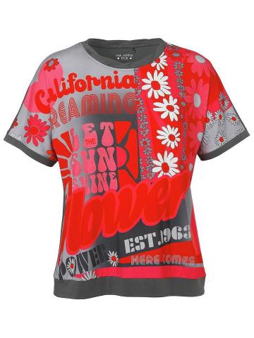 Кофта с круглым вырезом