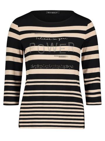 Кофта с круглым вырезом