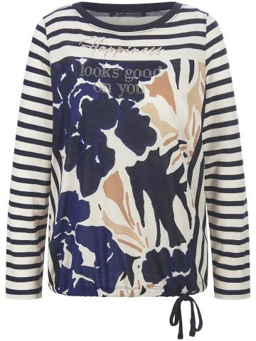 Кофта с круглым вырезом