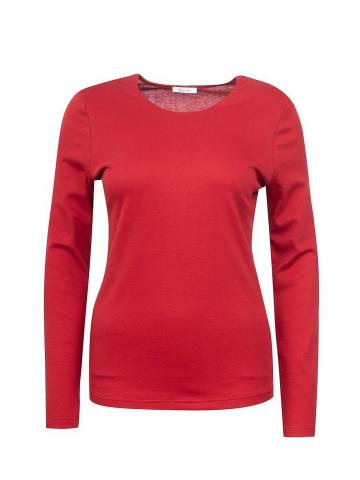 Кофта с круглым вырезом