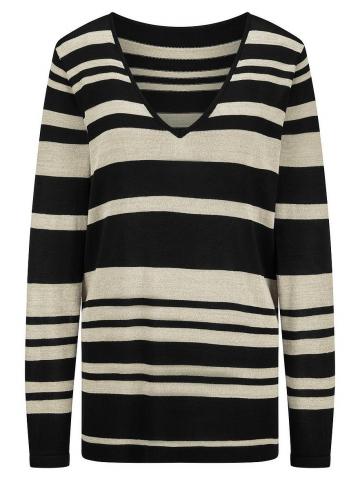 Пуловер с вырезом V