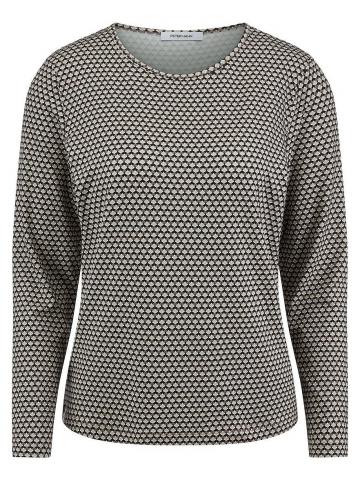 Кофта с круглым вырезом