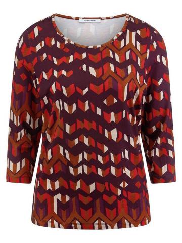 Кофта с круглым вырезом