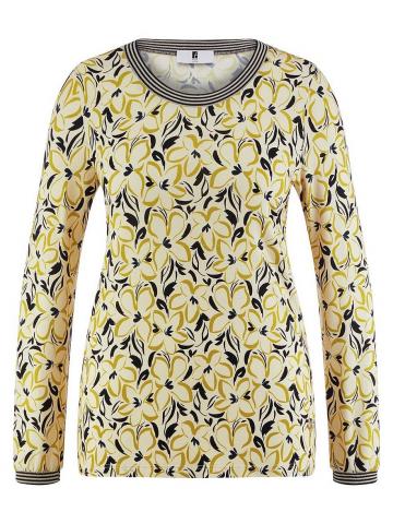 Кофта с круглым вырезом