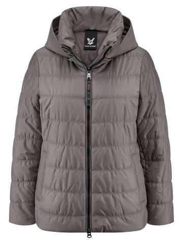 Стеганая куртка