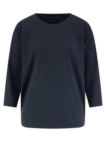 Кофта с круглым вырезом