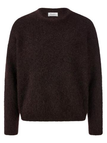 Пуловер с круглым вырезом