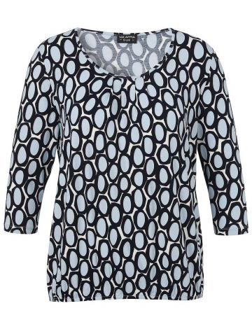 Кофта с круглым вырезом