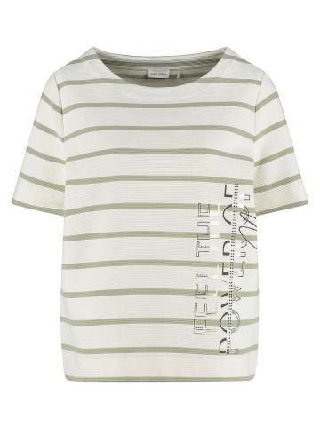 Кофта с круглым вырезом