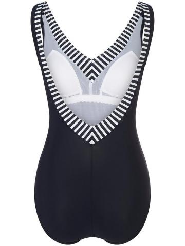 Слитный купальник