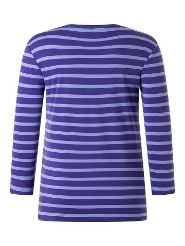 Кофта с круглым вырезом