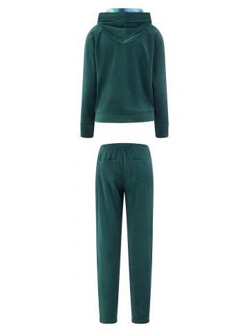 Домашний костюм