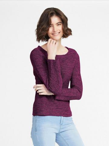 Пуловер с круглым вырезом