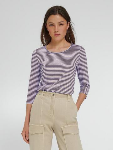 Кофта с круглым вырезом