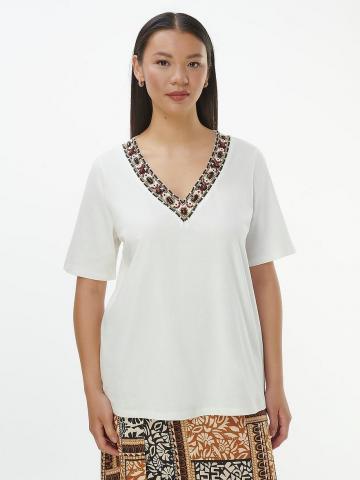 Кофта с вырезом V