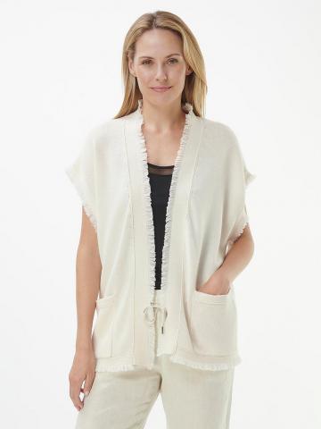 Вязаная жилетка