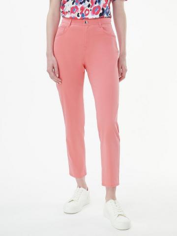 Короткие джинсы