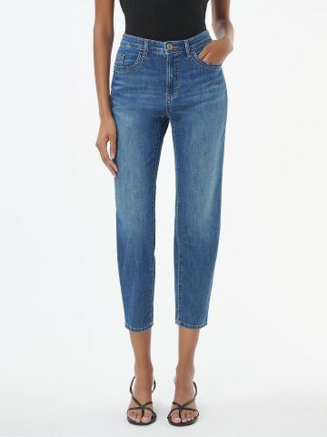 Короткие джинсы