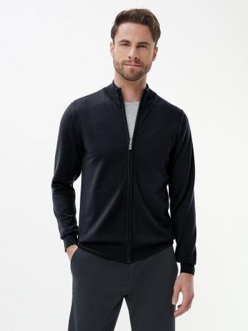 Вязаная кофта