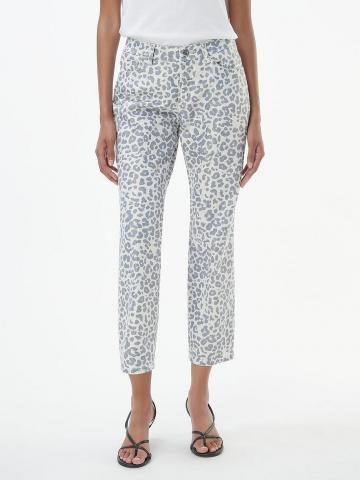 Короткие джинсы