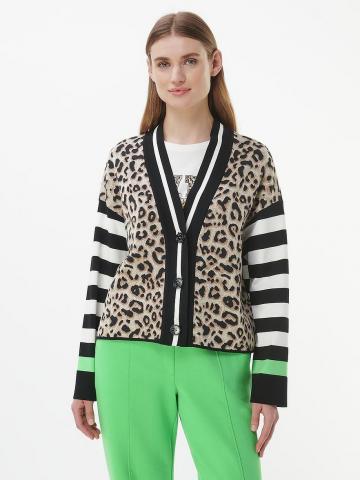 Вязаная кофта