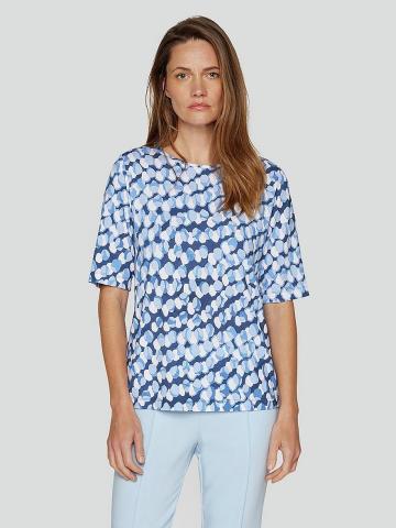 Кофта с круглым вырезом