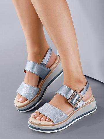 Сандали на платформе