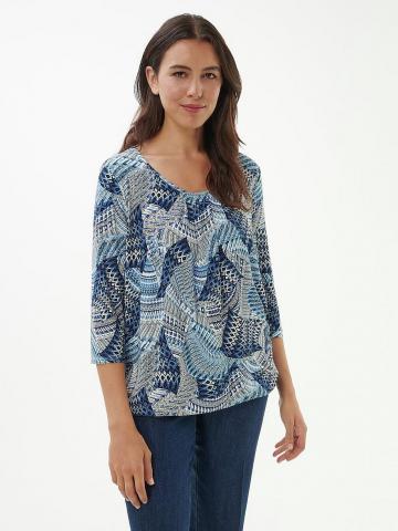 Кофта с круглым вырезом