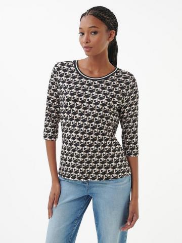 Кофта с круглым вырезом