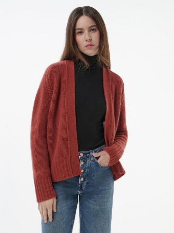 Вязаная кофта