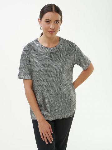 Пуловер с круглым вырезом