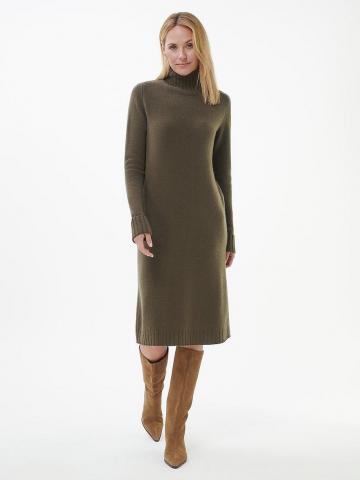 Вязаное платье