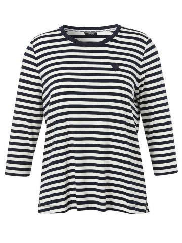 Кофта с круглым вырезом