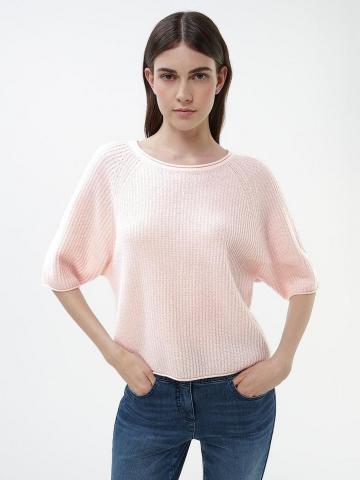 Пуловер с круглым вырезом