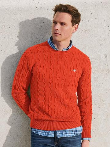 Пуловер с круглым вырезом